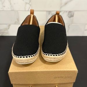 Gentle Souls Lizzy slip on